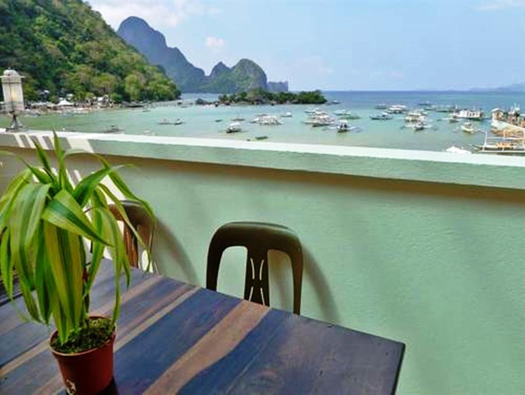 Dayunan Tourist Inn El Nido Buitenkant foto