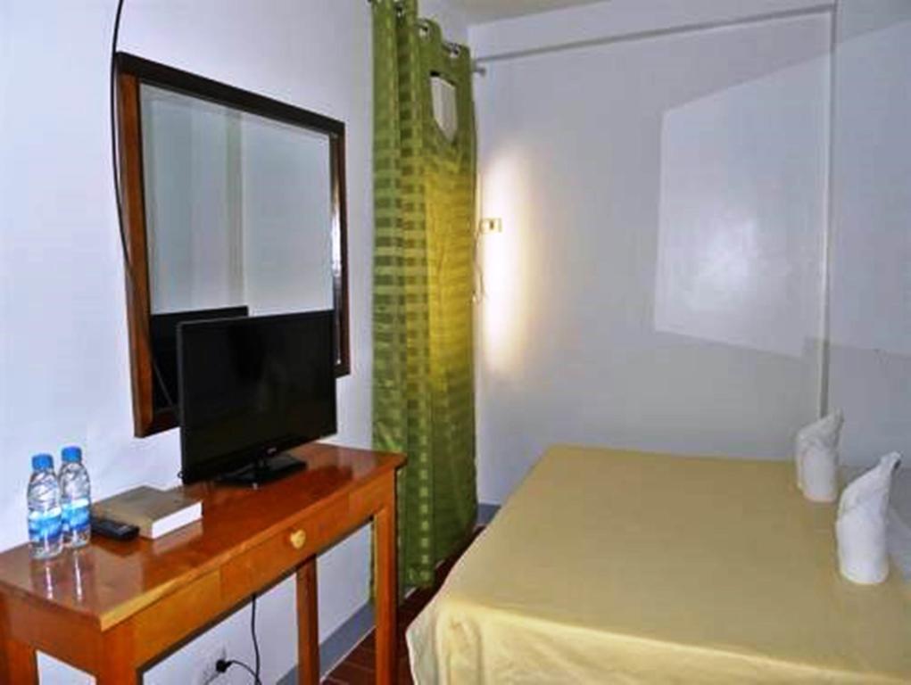 Dayunan Tourist Inn El Nido Buitenkant foto
