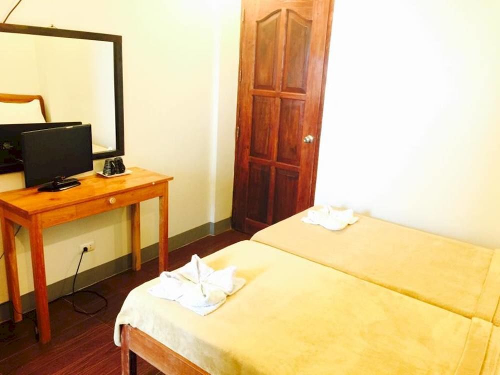 Dayunan Tourist Inn El Nido Buitenkant foto