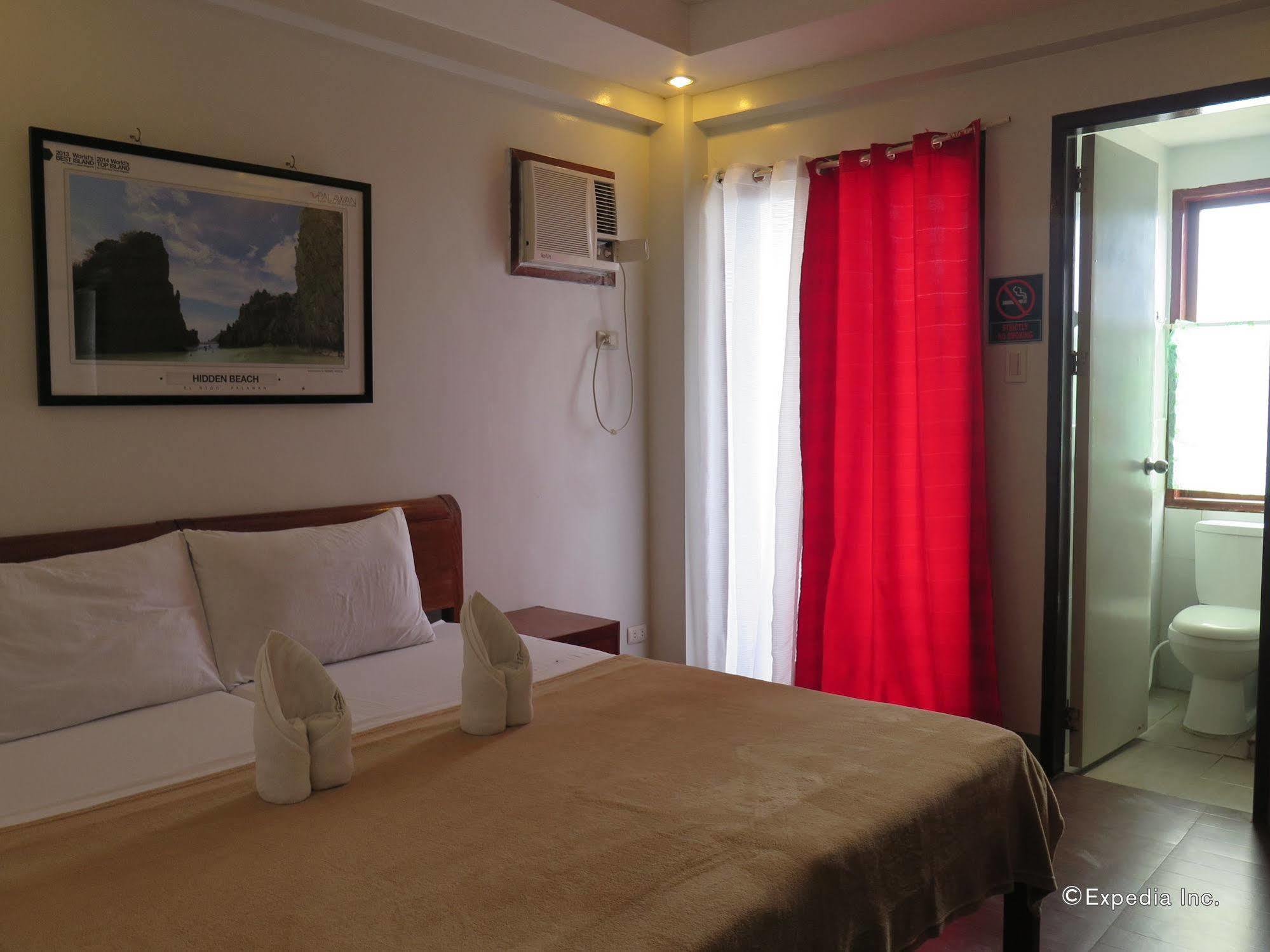 Dayunan Tourist Inn El Nido Buitenkant foto