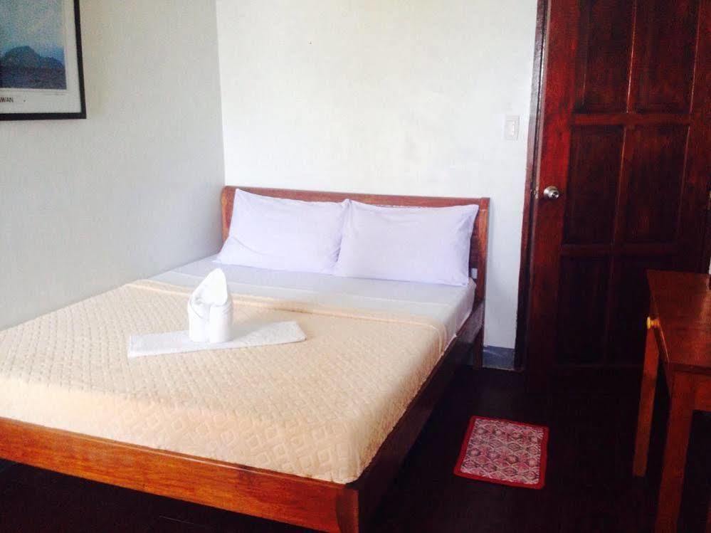 Dayunan Tourist Inn El Nido Buitenkant foto